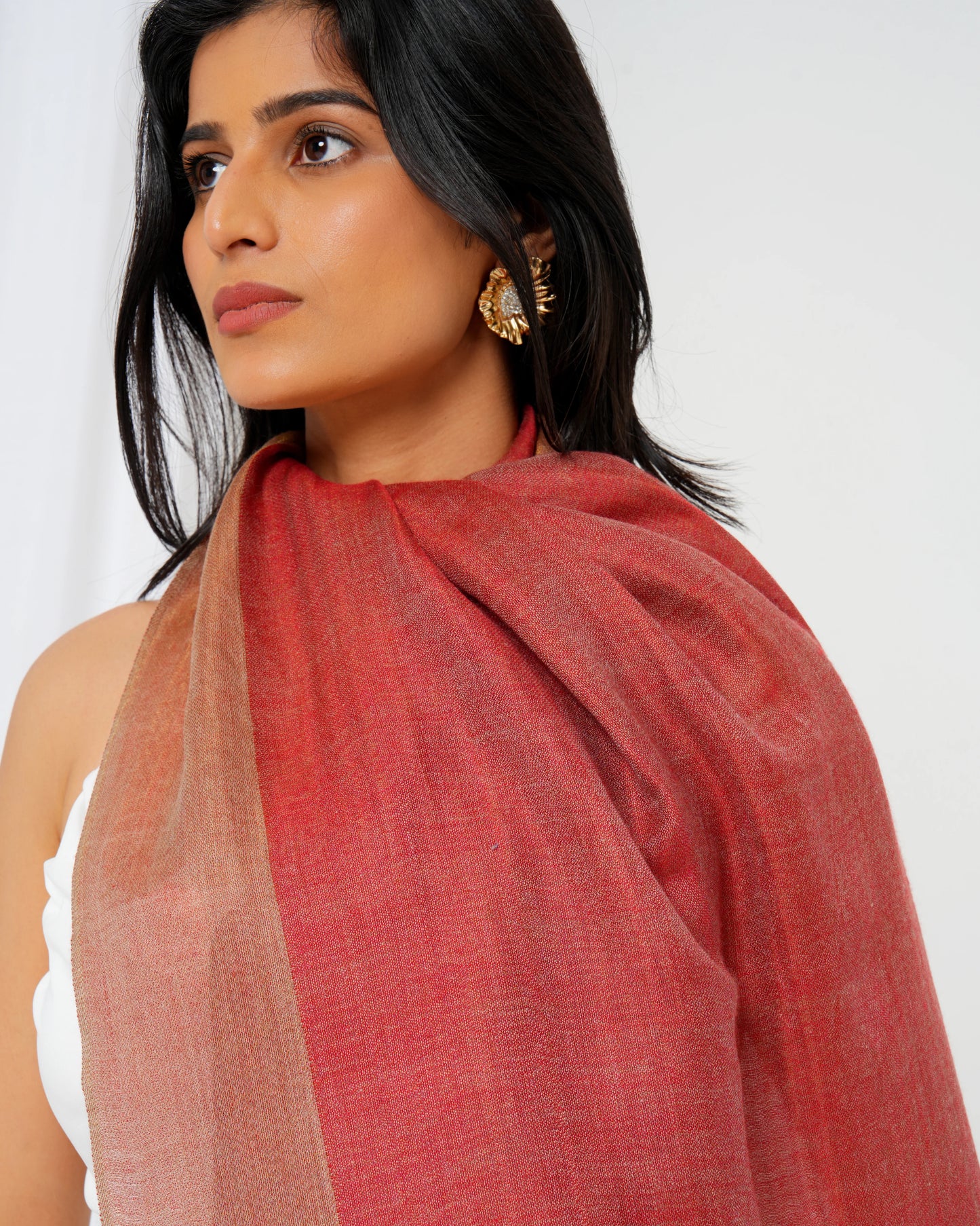 Cashmere stole in red with cream-rust border