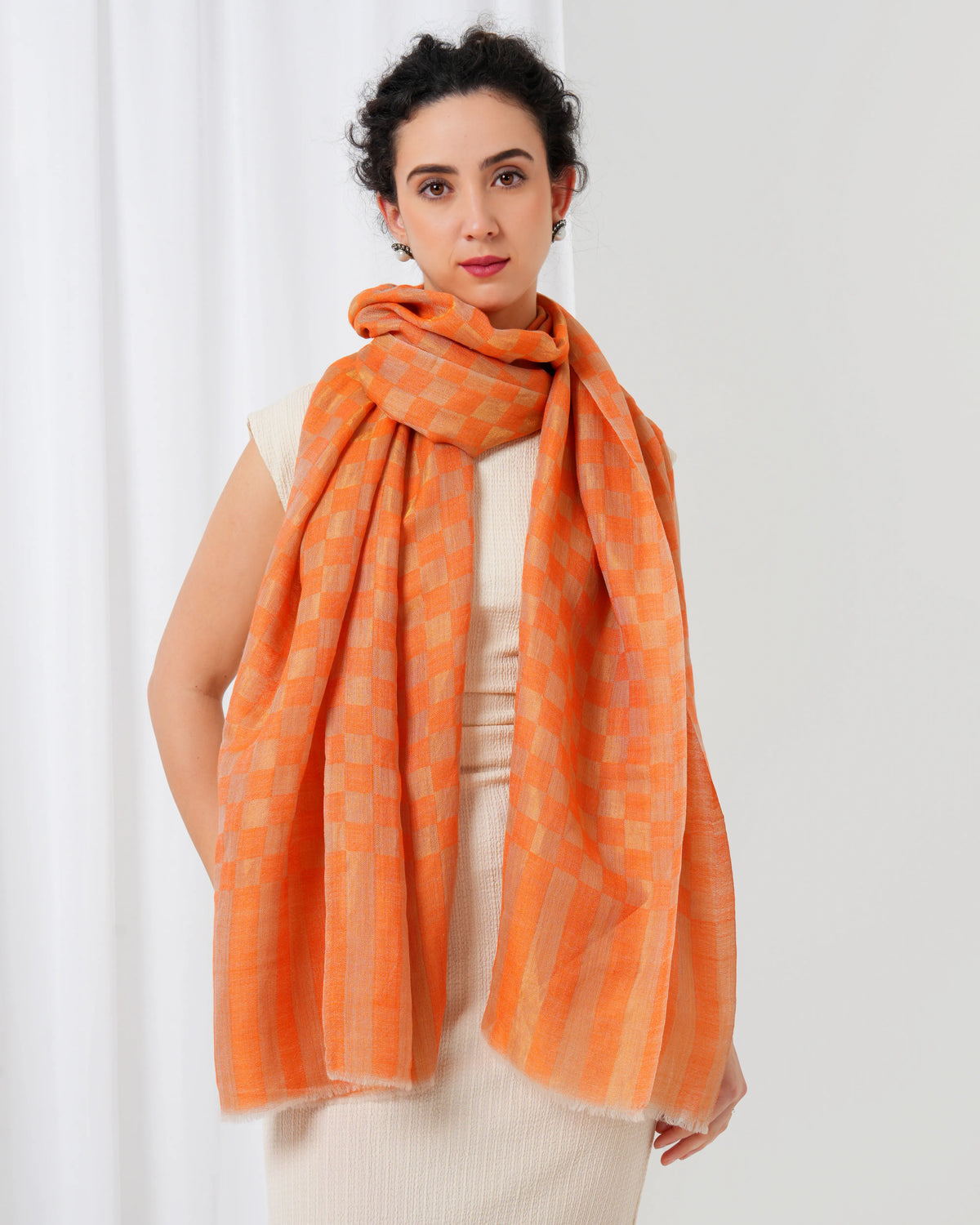 Check Zari Woolen Stole