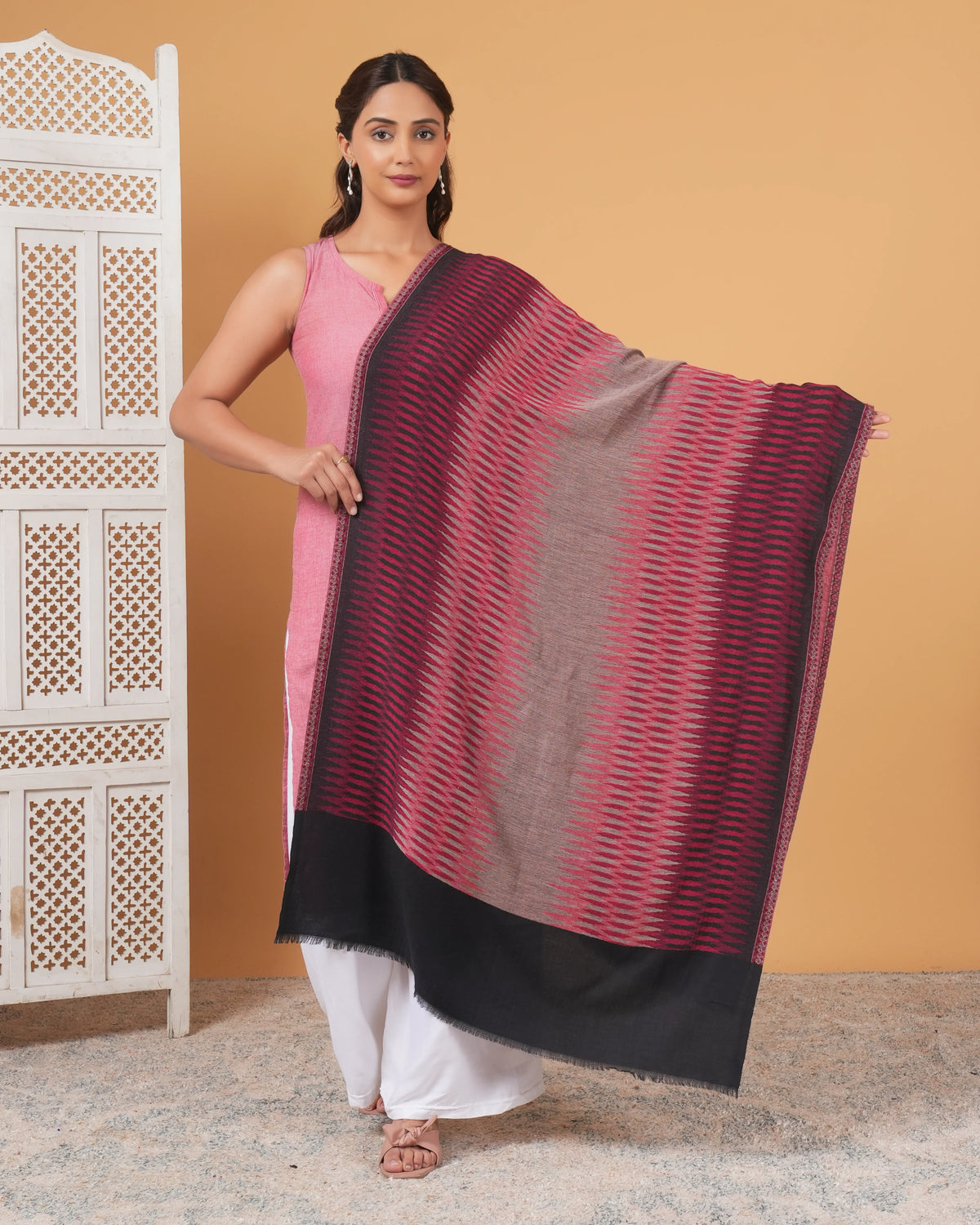 Ikat Reversible Woolen Stole