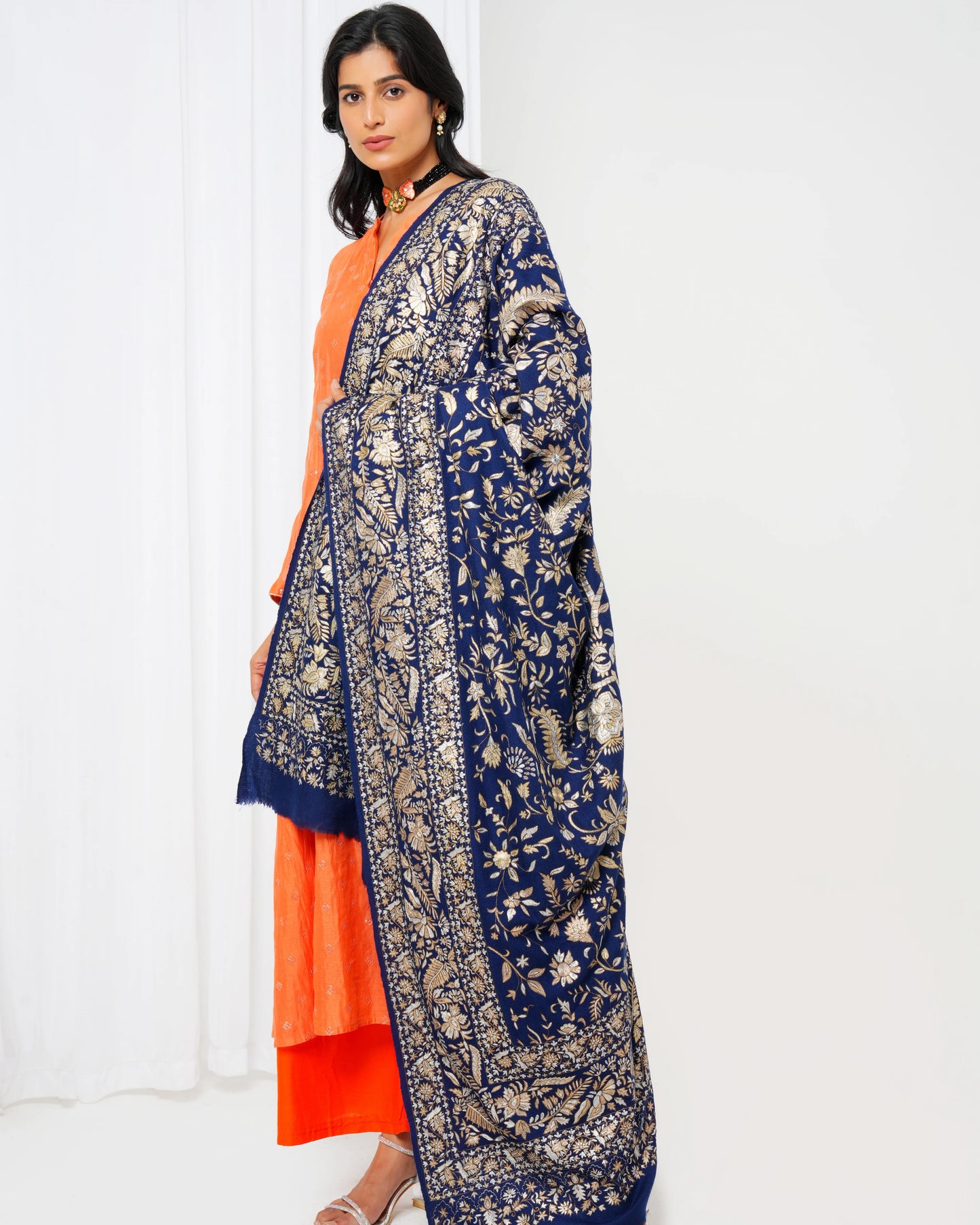 Pashmina shawl in navy blue base and cream print