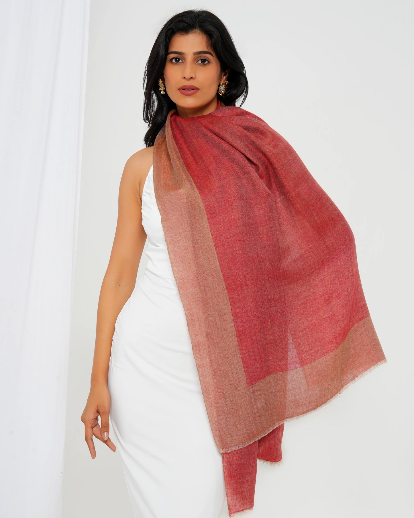 Cashmere stole in red with cream-rust border