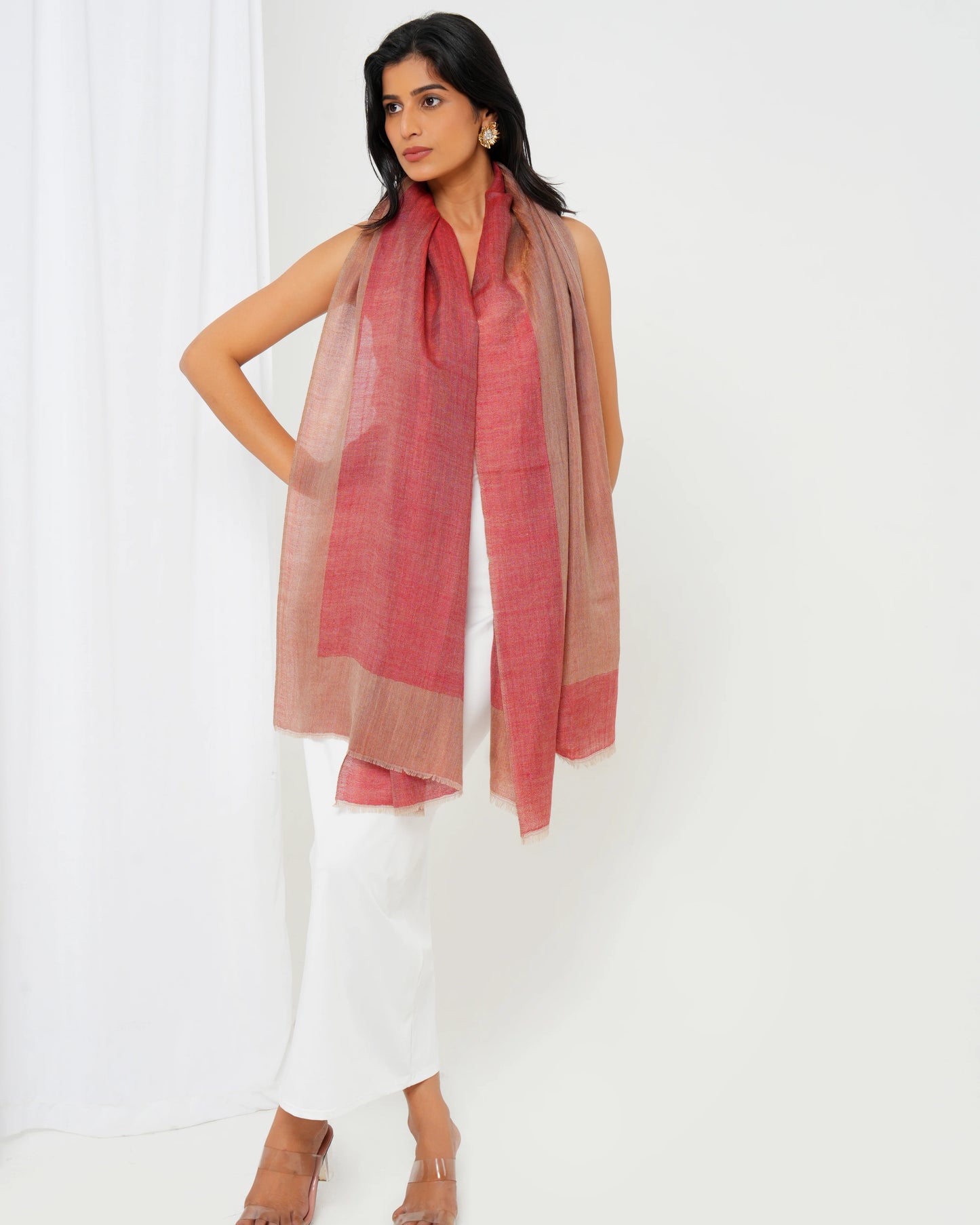 Cashmere stole in red with cream-rust border