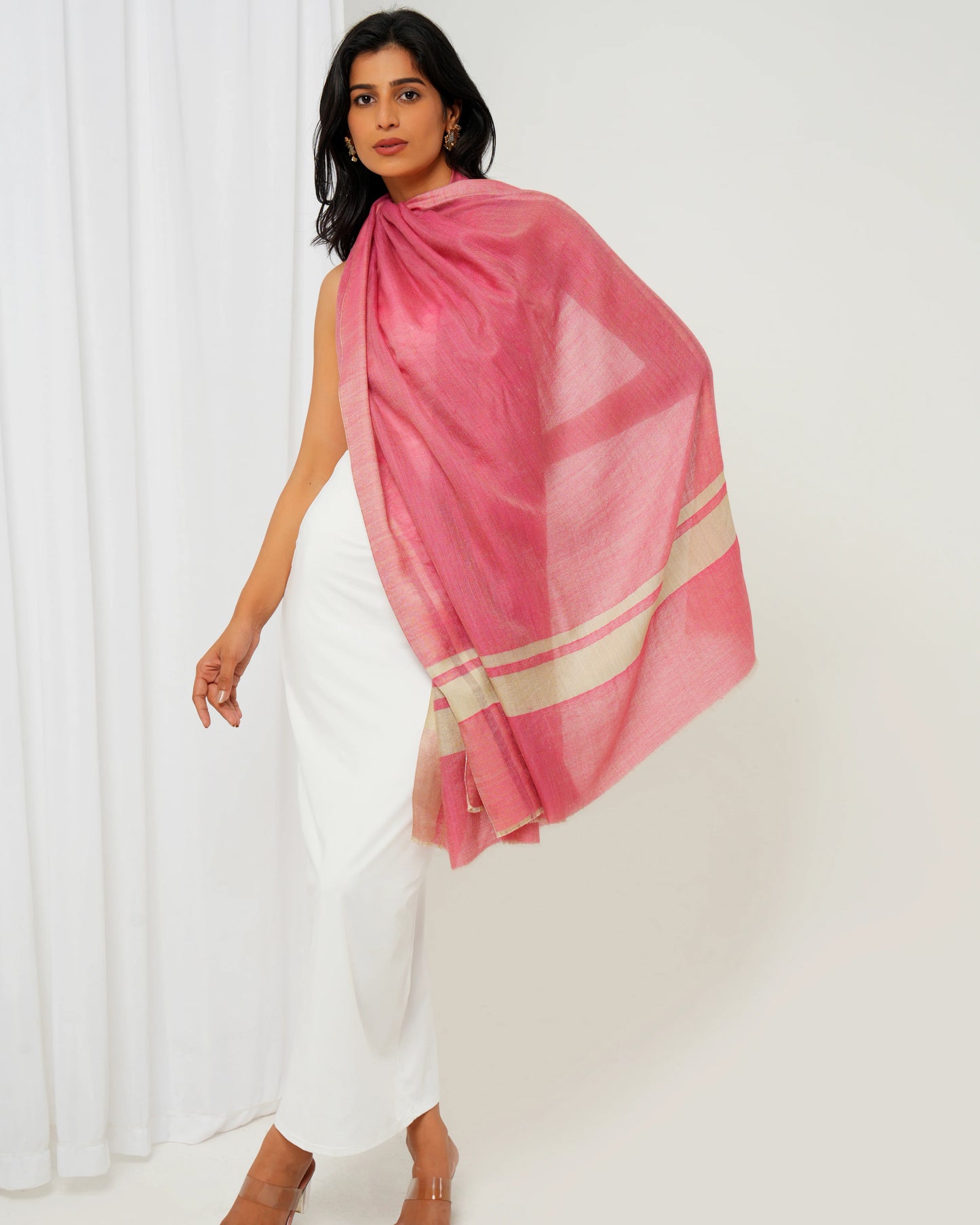 Cashmere stole in magenta with striped cream borders