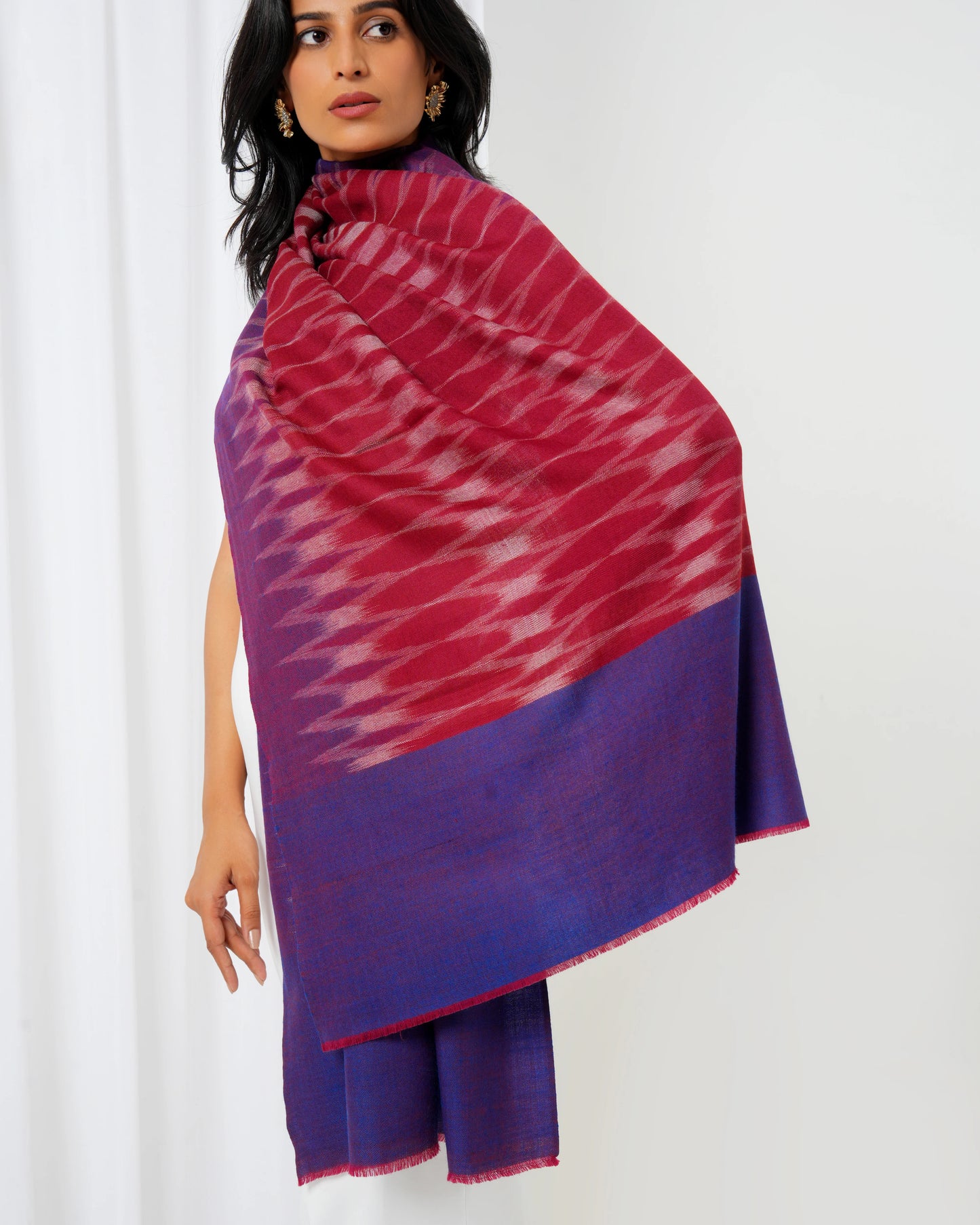 Pashmina stole with maroon base with full-size diamond design