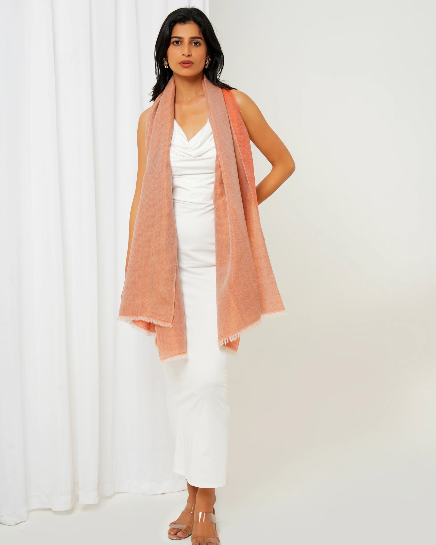 Cashmere stole in orange