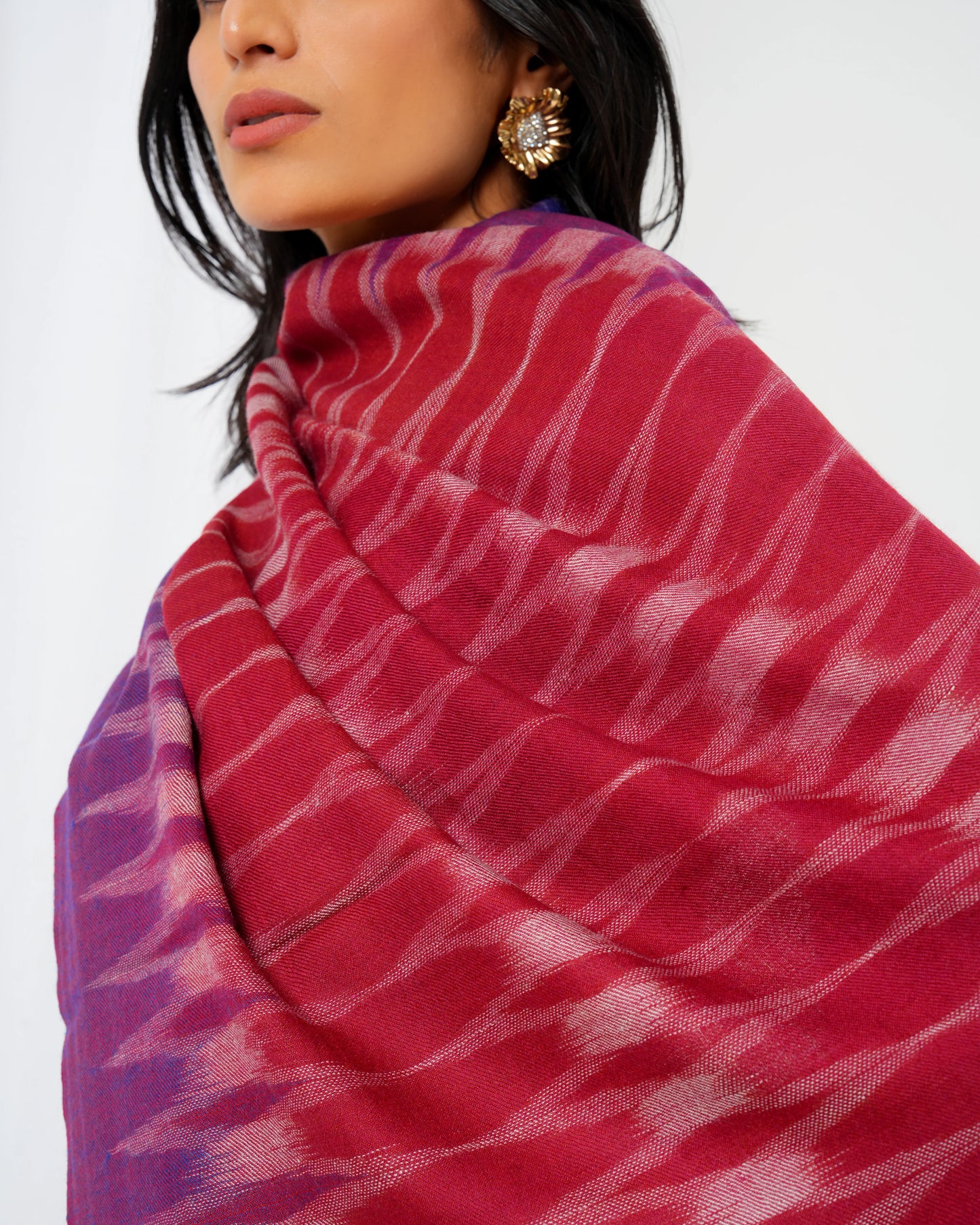 Pashmina stole with maroon base with full-size diamond design
