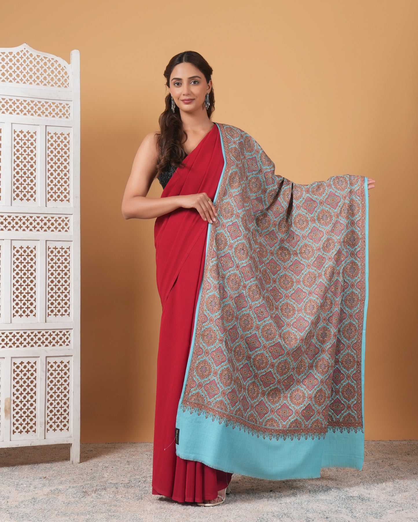 Jama-Embroidered Woolen Shawl