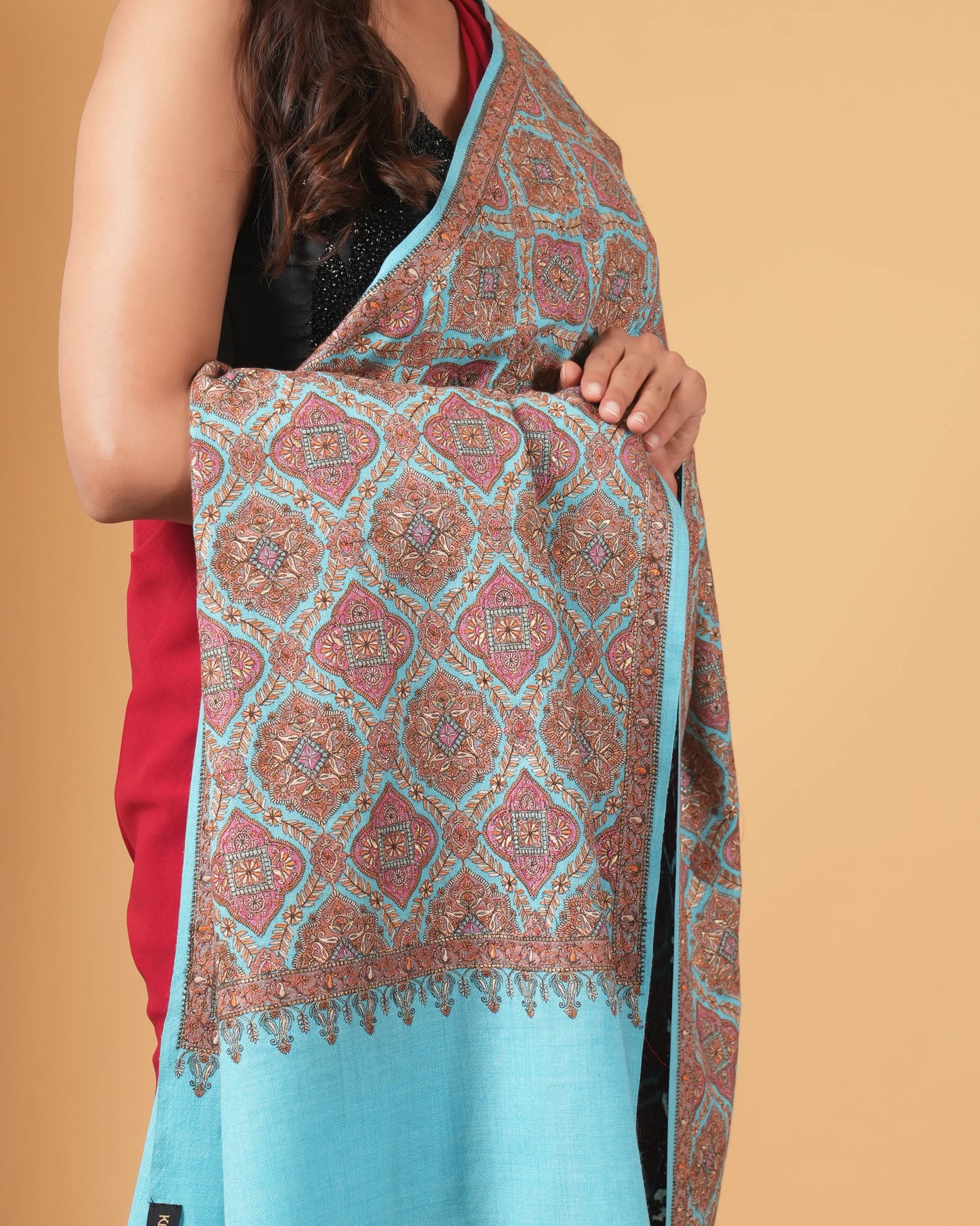 Jama-Embroidered Woolen Shawl