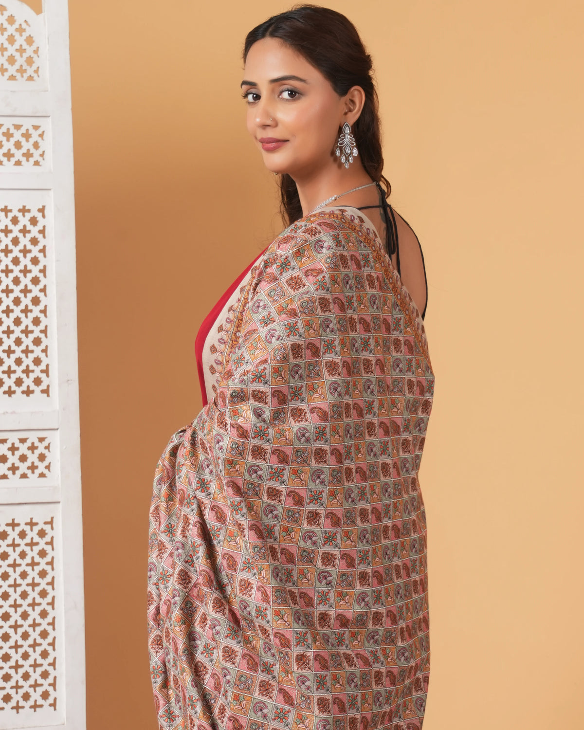 Jama Zari Woolen Shawl