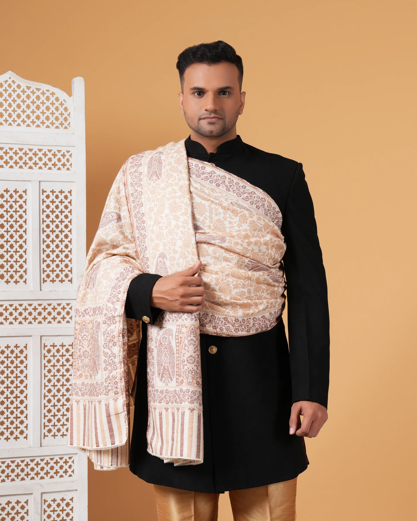 Kani Woolen Men's Shawl