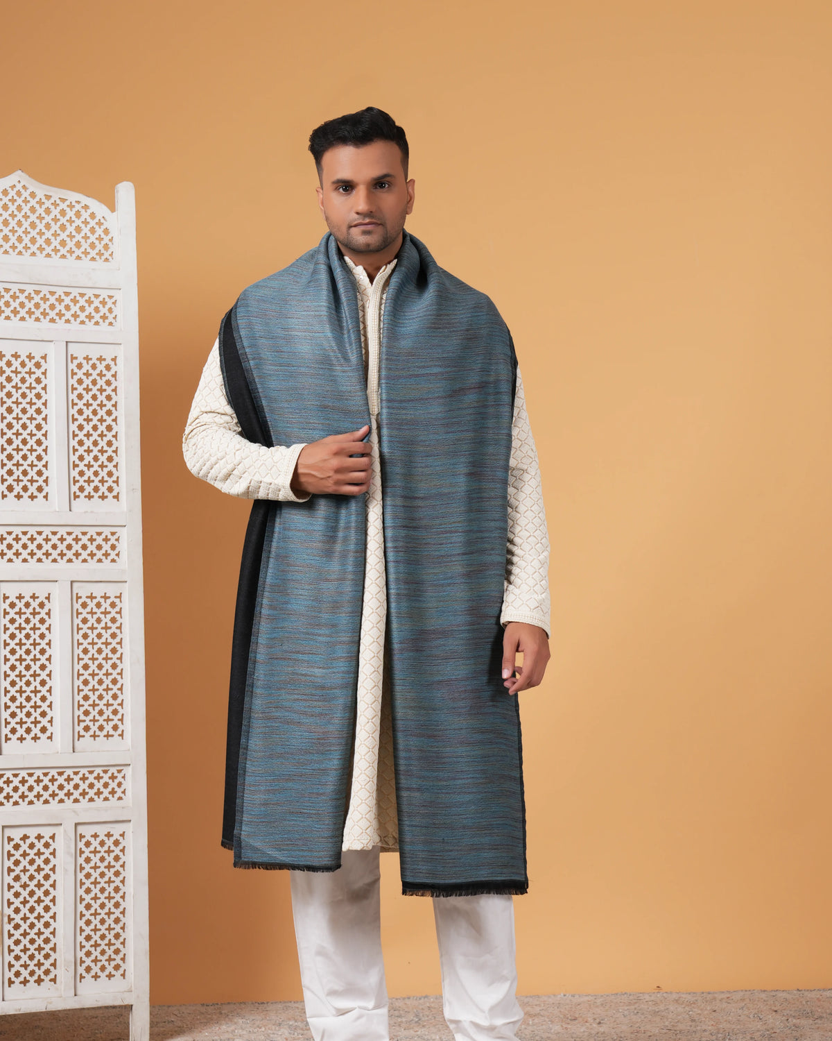 Reversible Woolen Men's Shawl