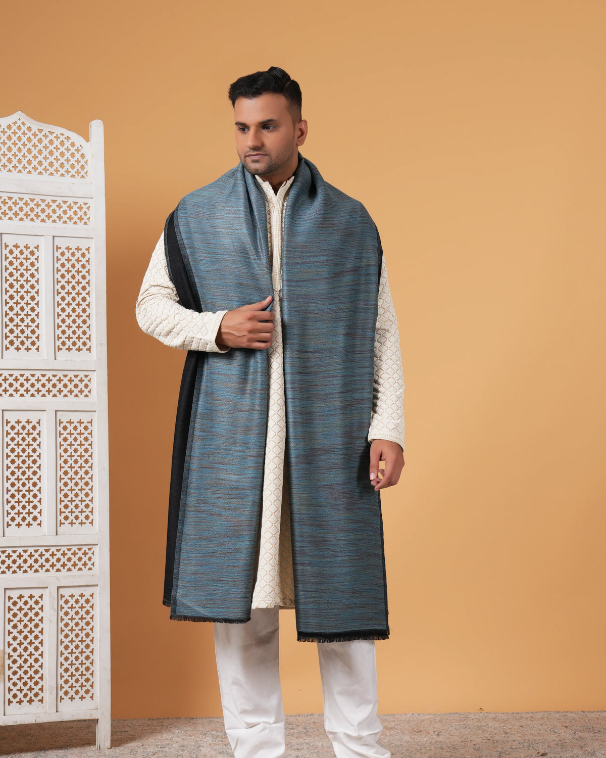 Reversible Woolen Men's Shawl