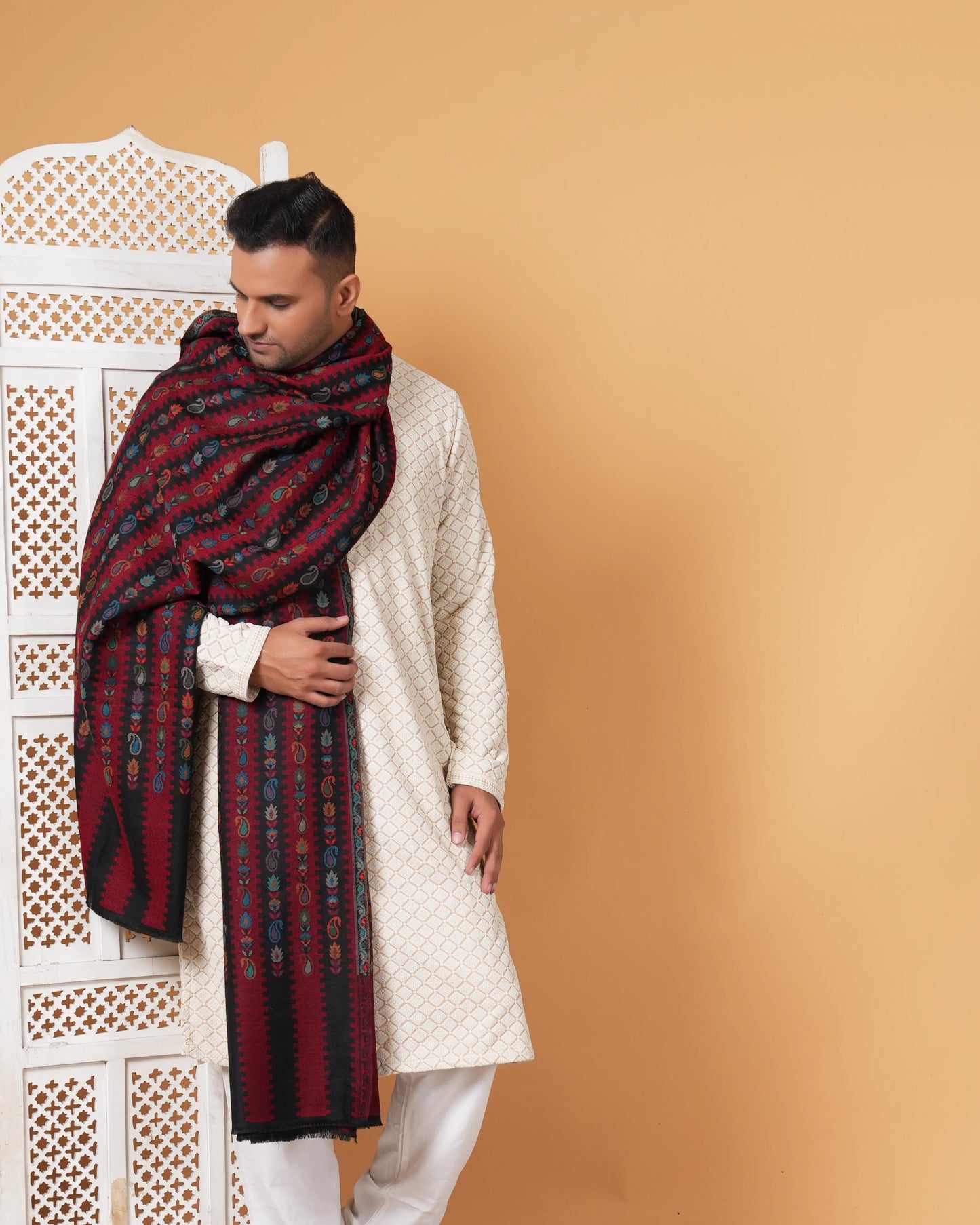 Kani Woolen Men's Shawl