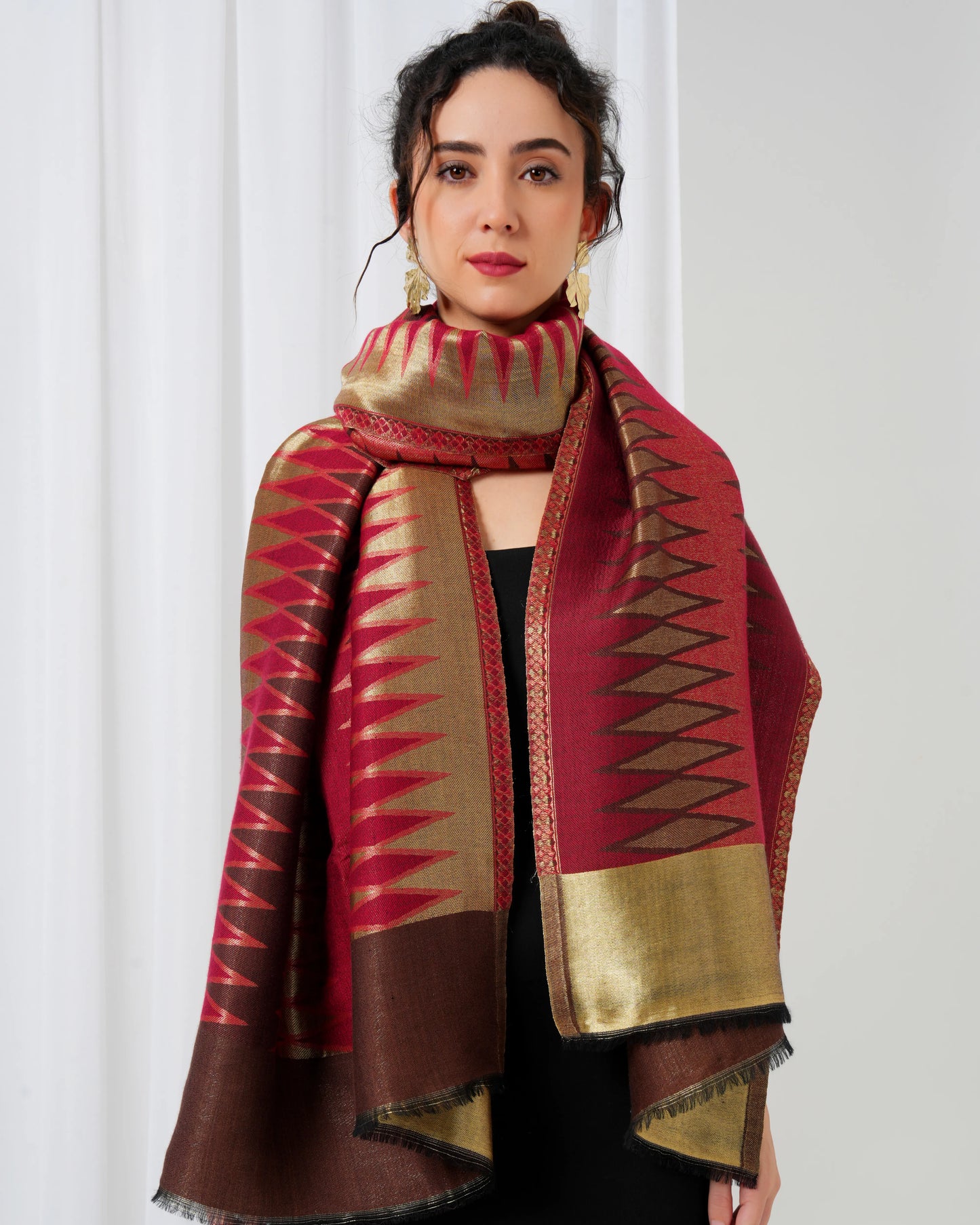 Ikat Zari Woolen Stole