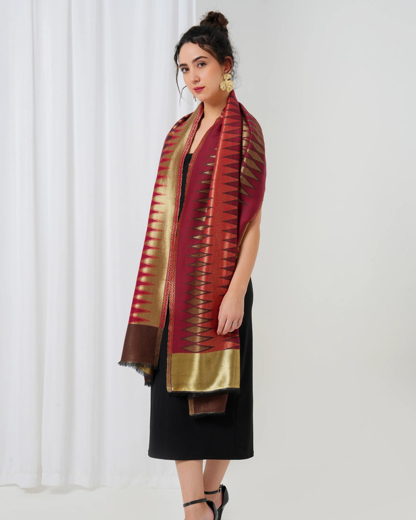 Ikat Zari Woolen Stole