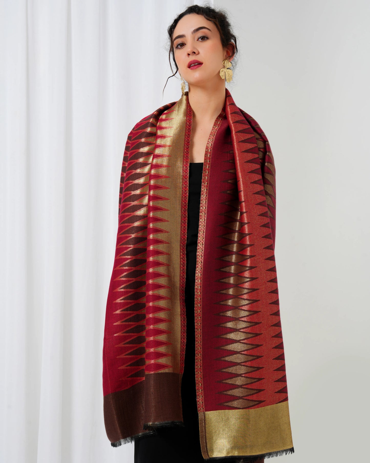 Ikat Zari Woolen Stole