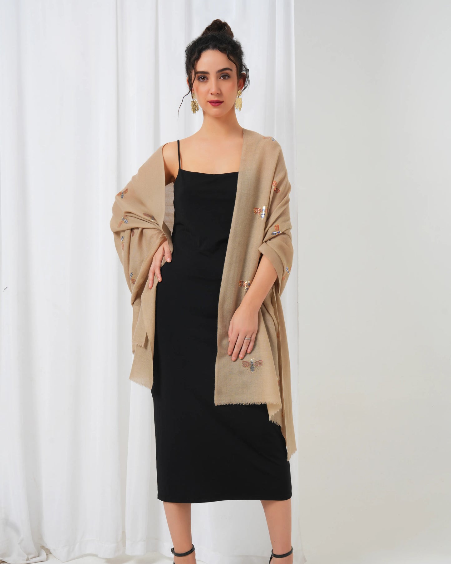 Zari Butterfly Woolen Stole