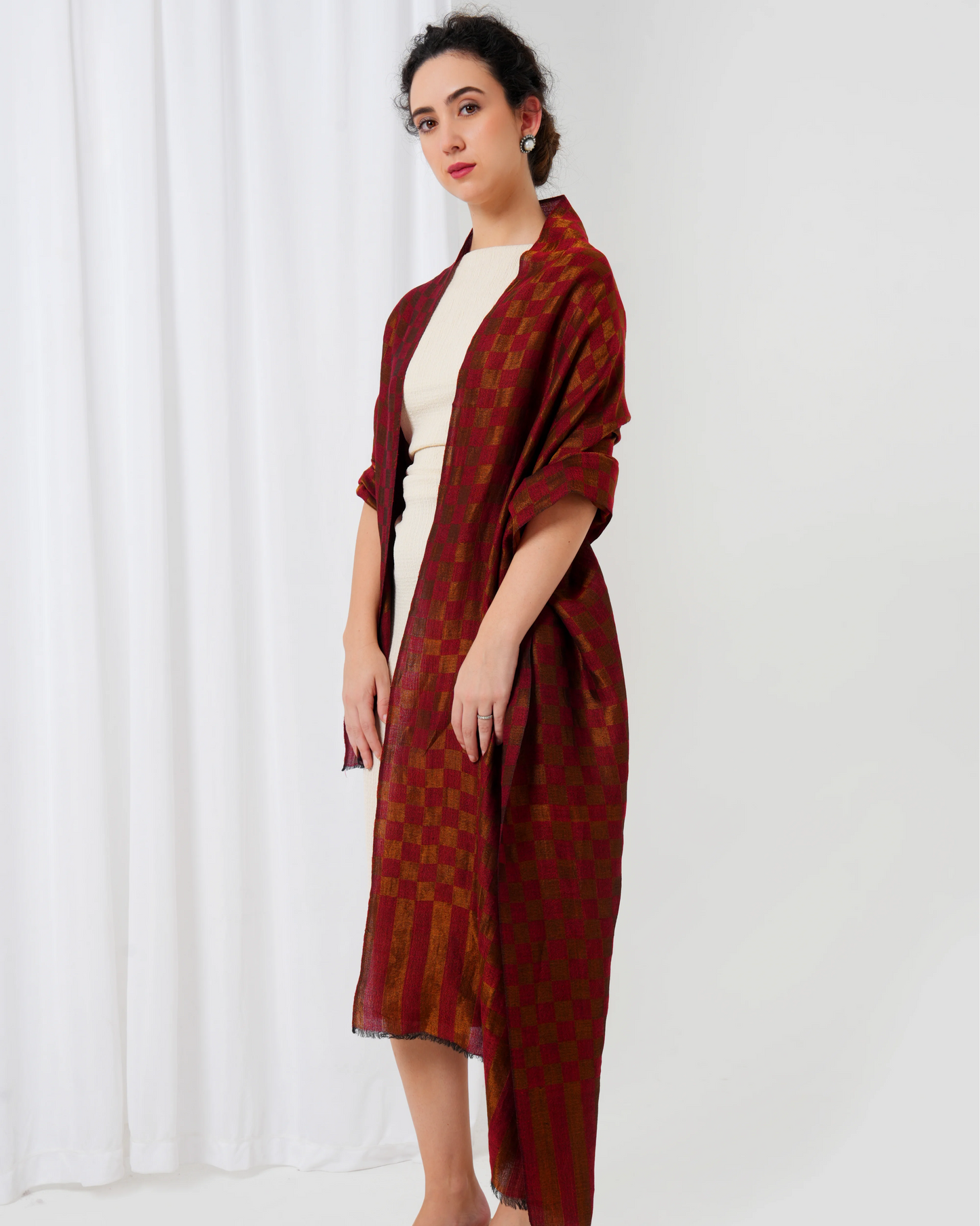 Check Zari Woolen Stole