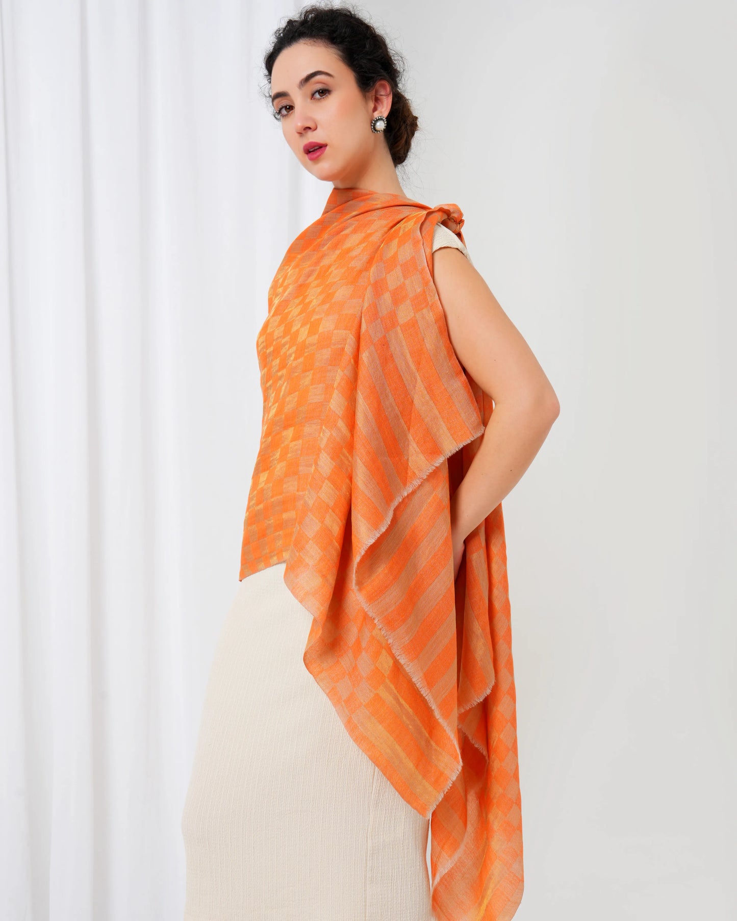 Check Zari Woolen Stole