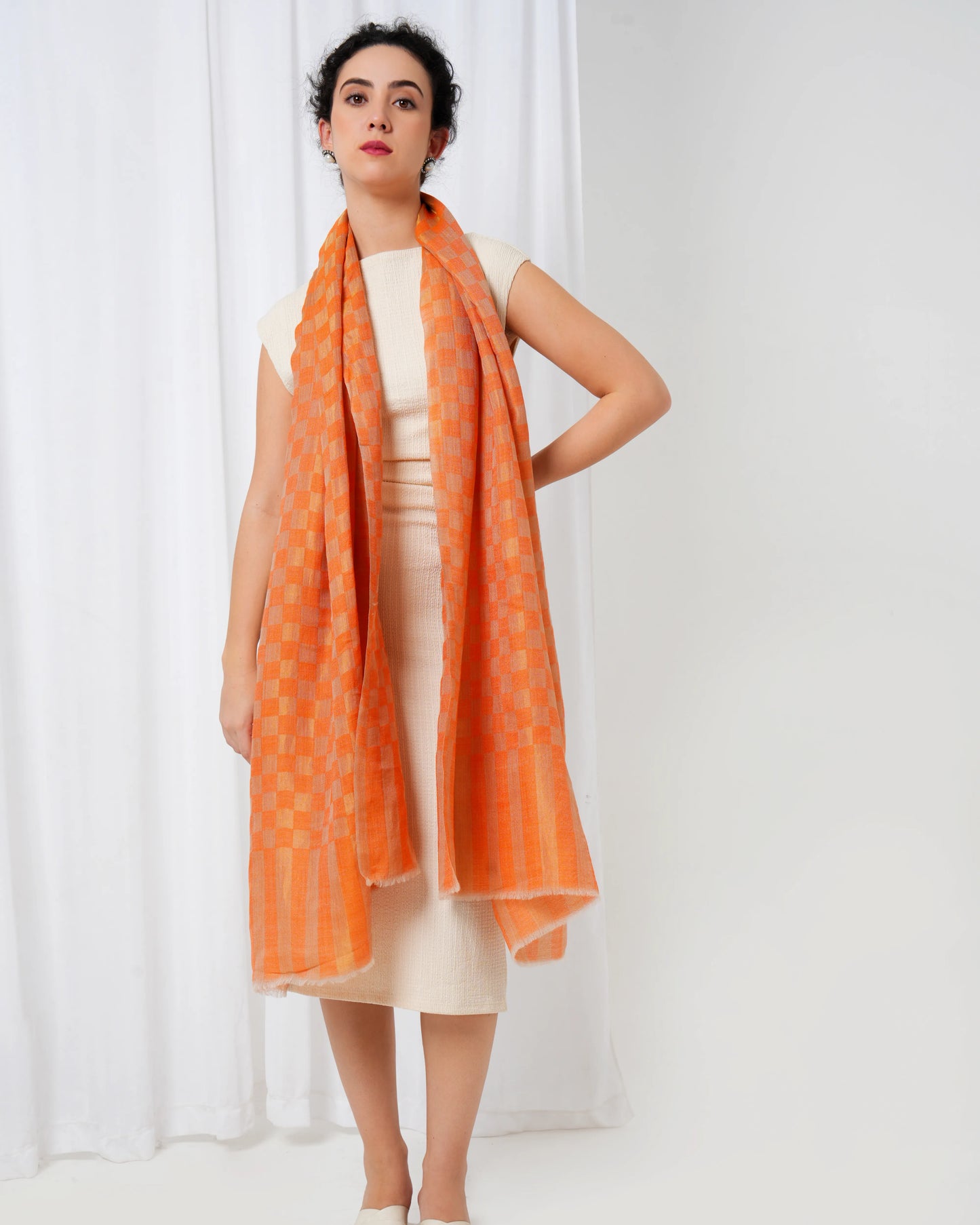 Check Zari Woolen Stole