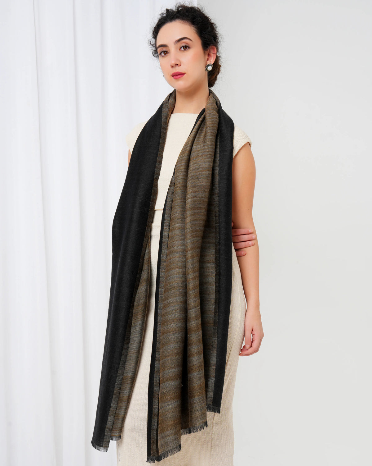 Space-Dyed Woolen Stole