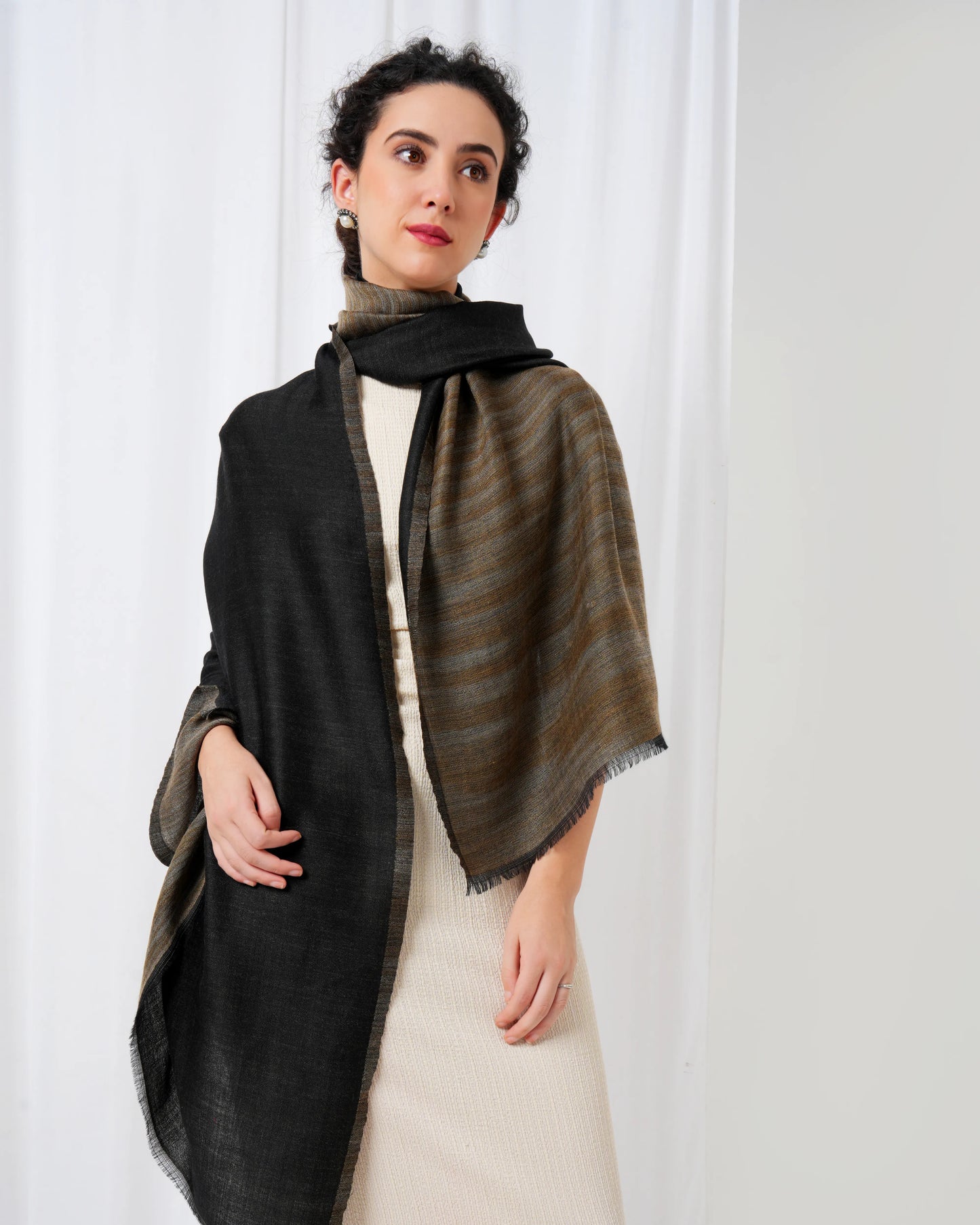 Space-Dyed Woolen Stole