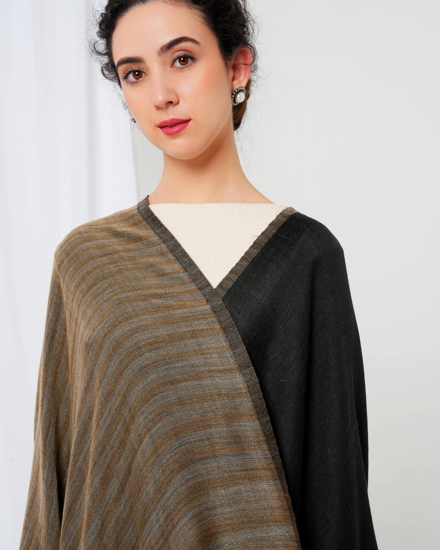 Space-Dyed Woolen Stole