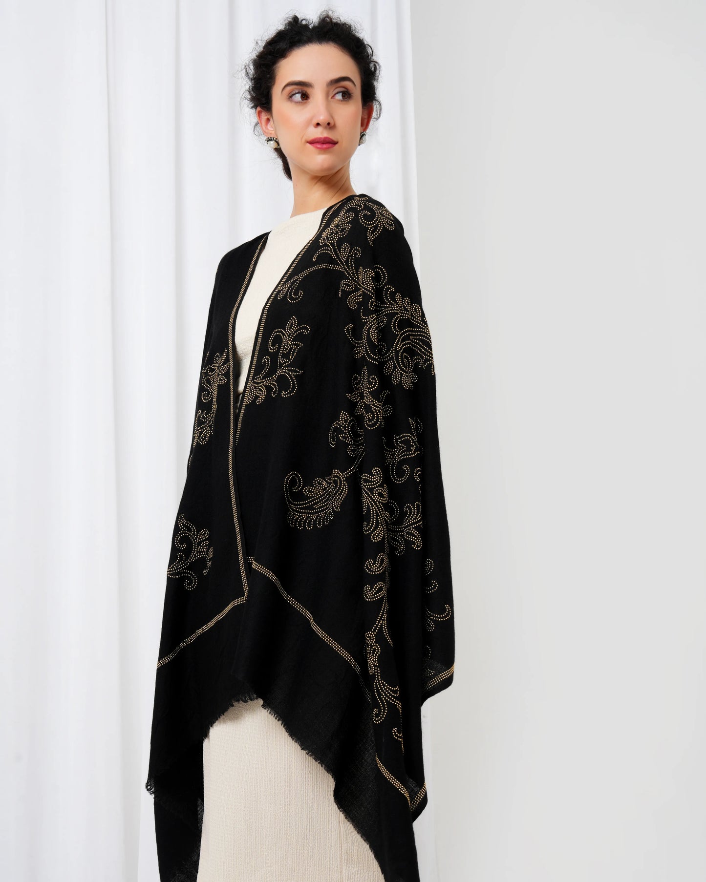 Swarovski Woolen Stole