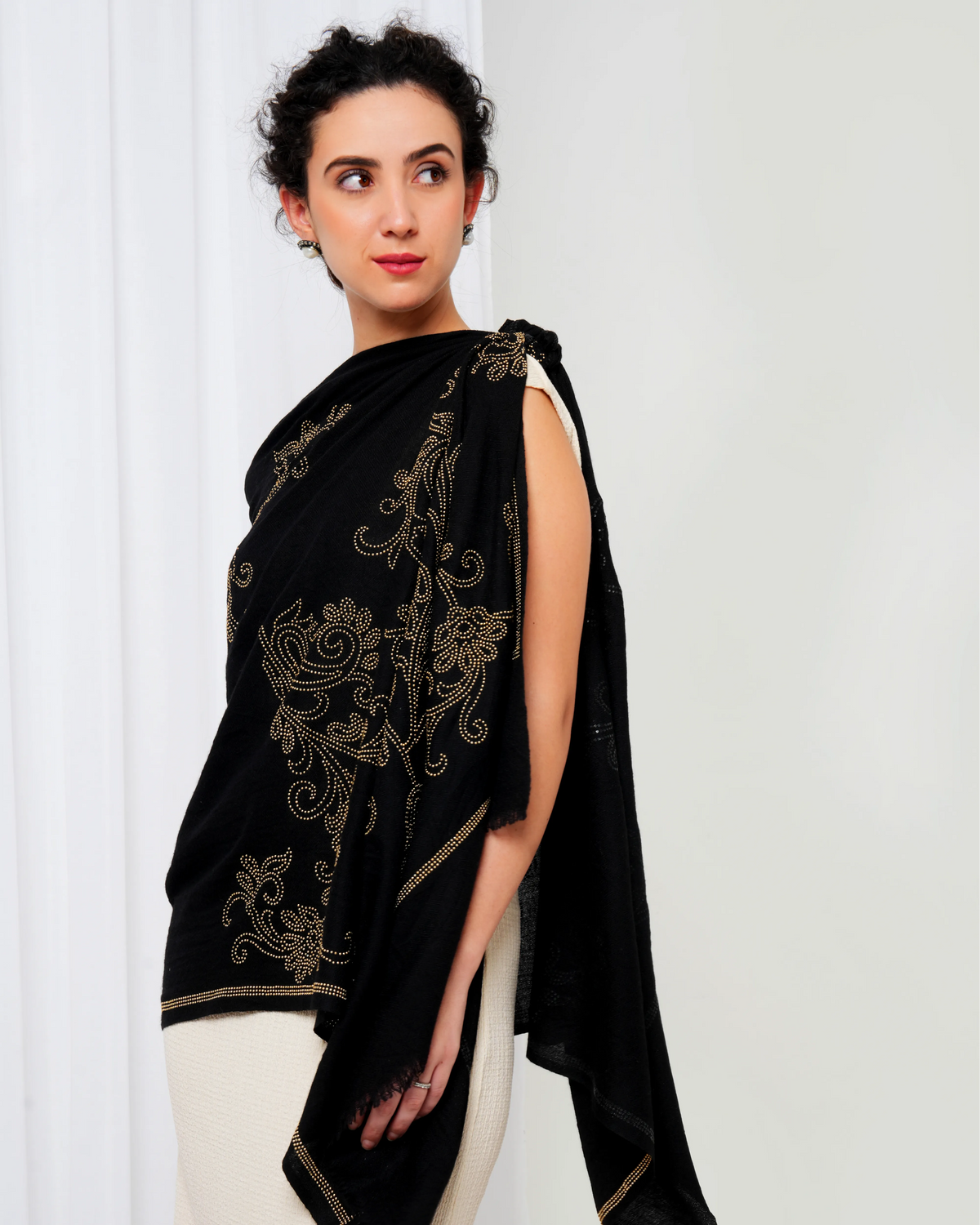 Swarovski Woolen Stole