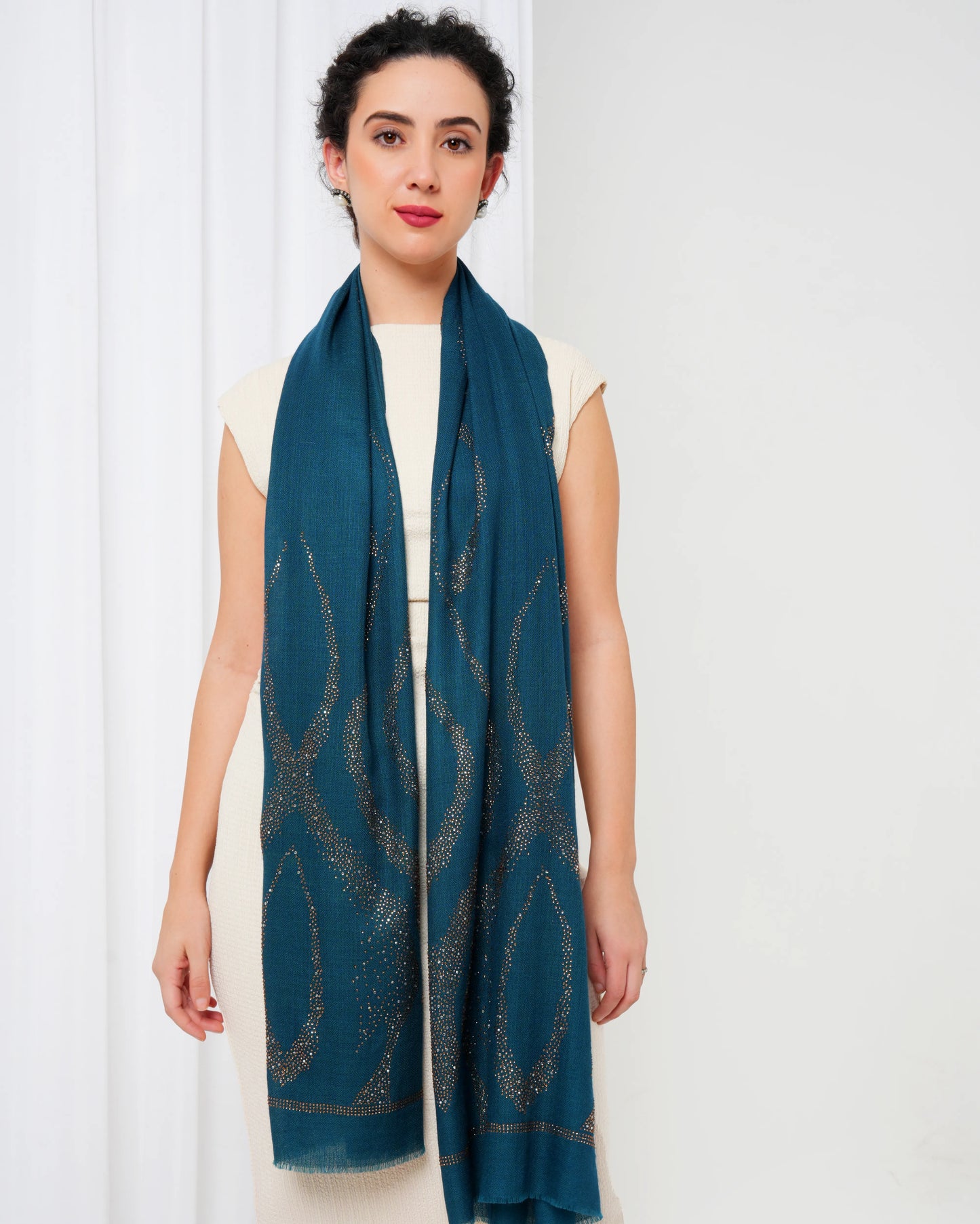 Swarovski  Woolen Stole