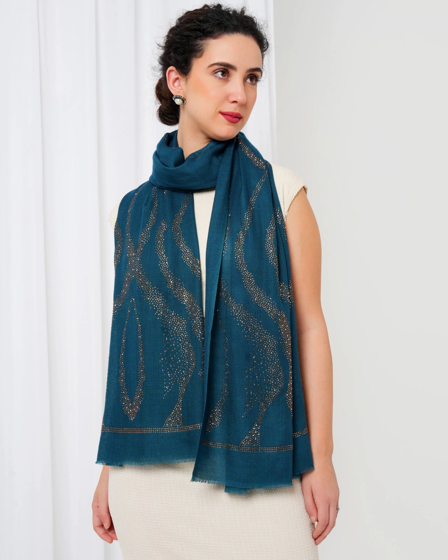 Swarovski  Woolen Stole