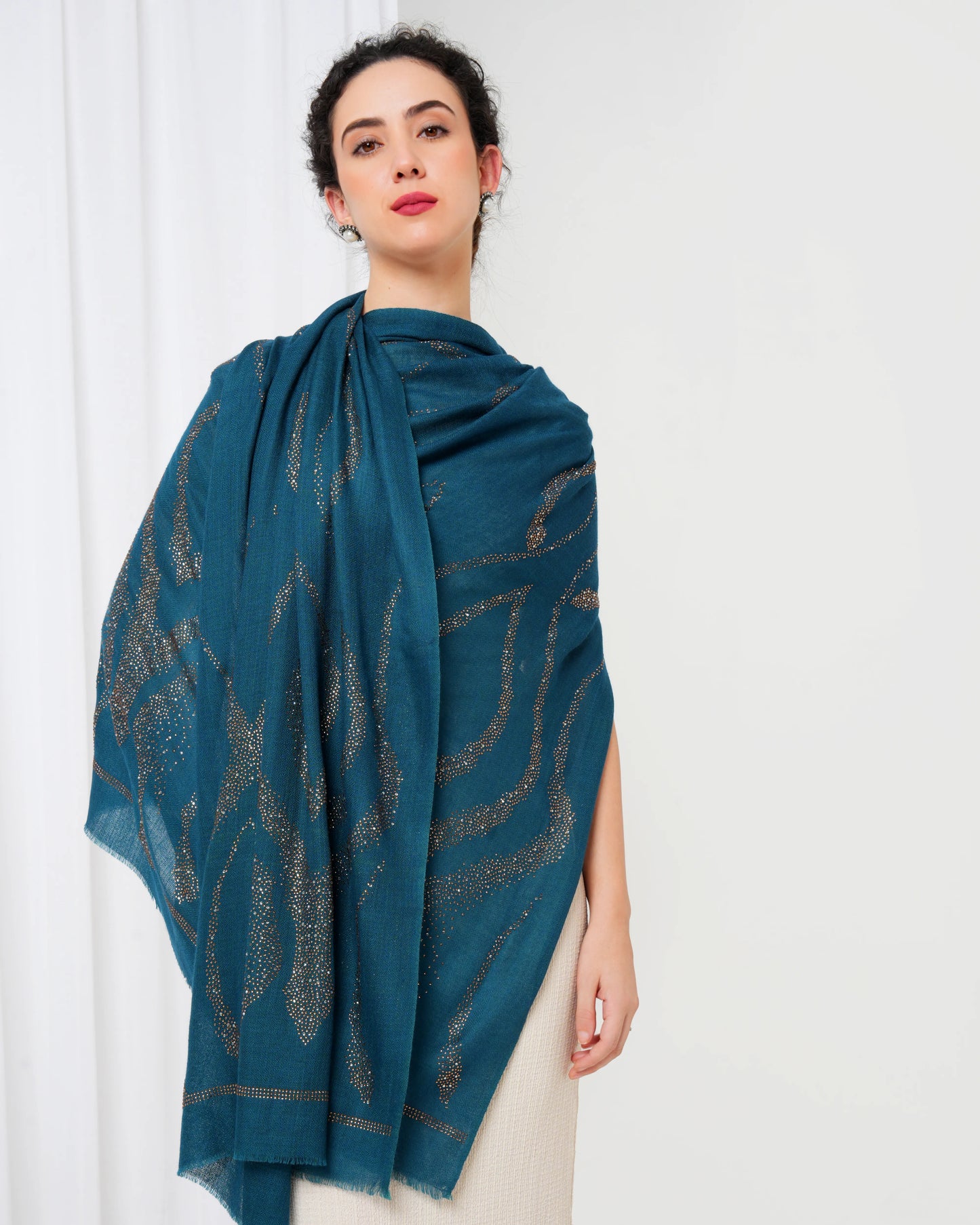 Swarovski  Woolen Stole
