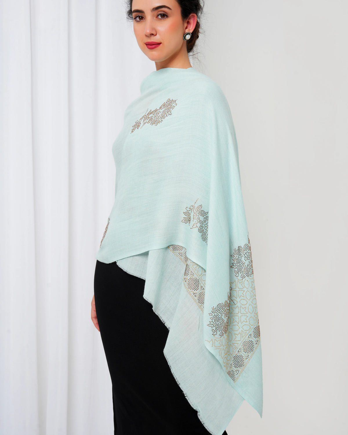 Swarovski Woolen Stole