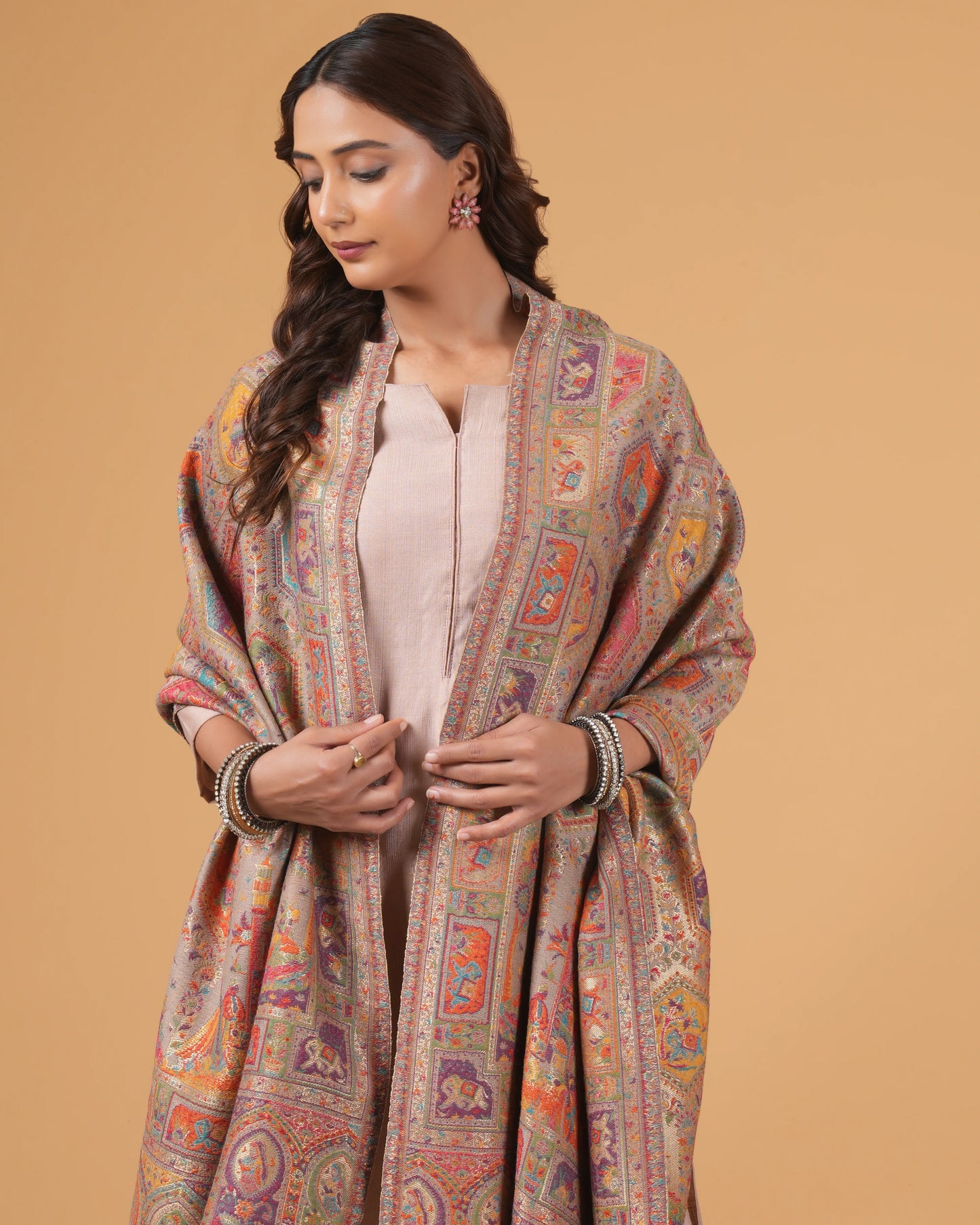 Zari Woolen Stole