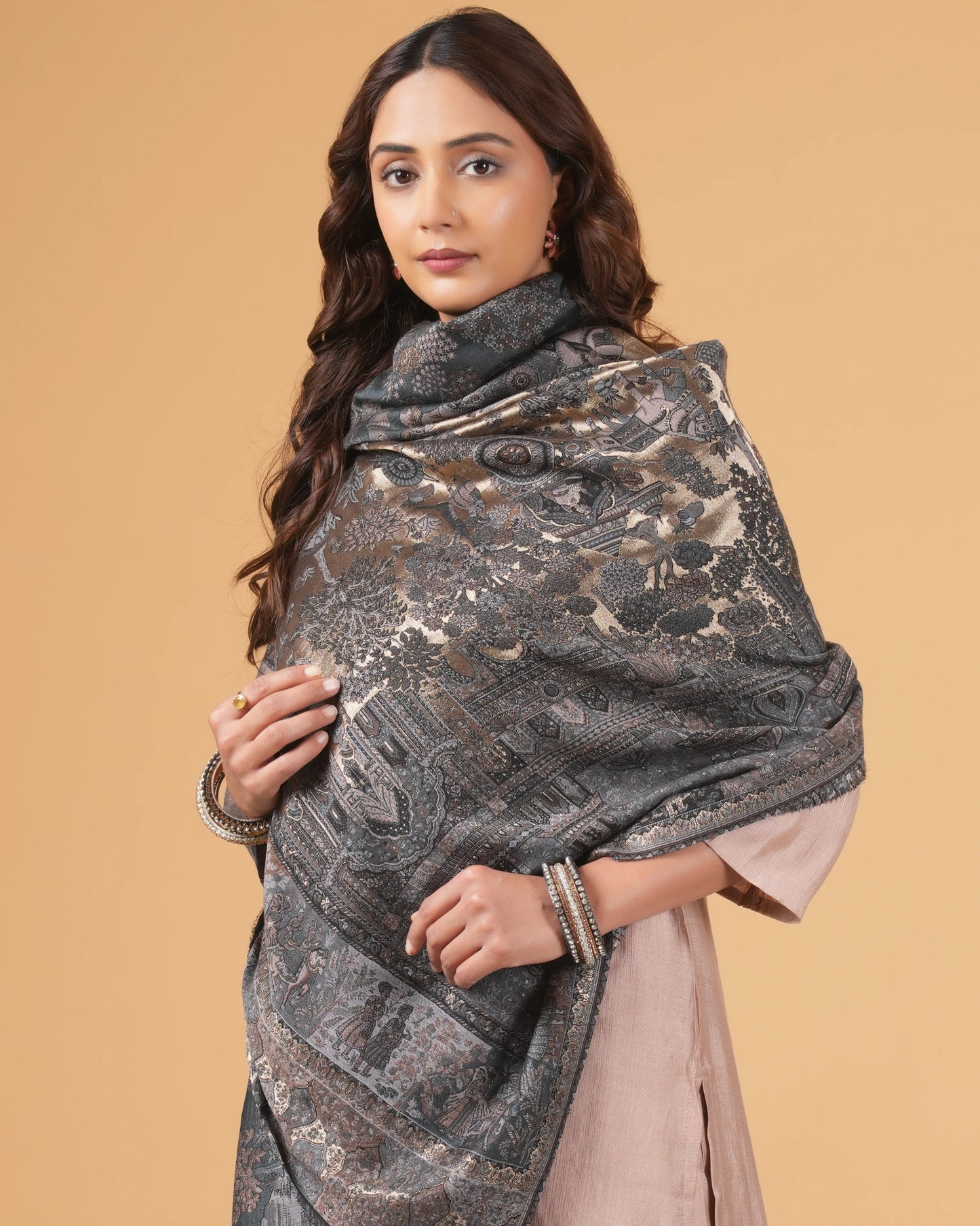 Zari Woolen Shawl
