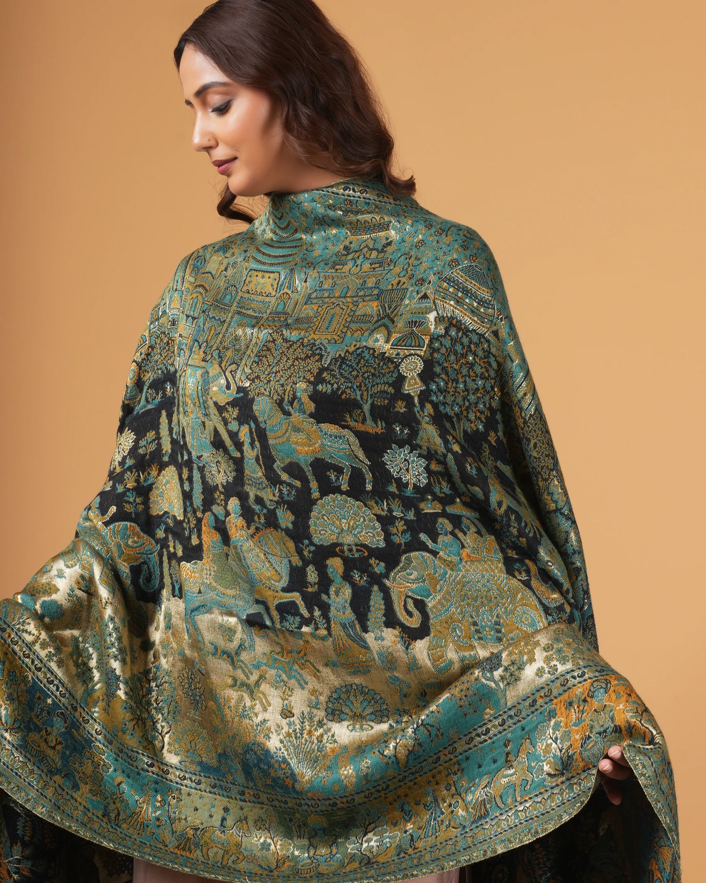Zari Woolen Shawl