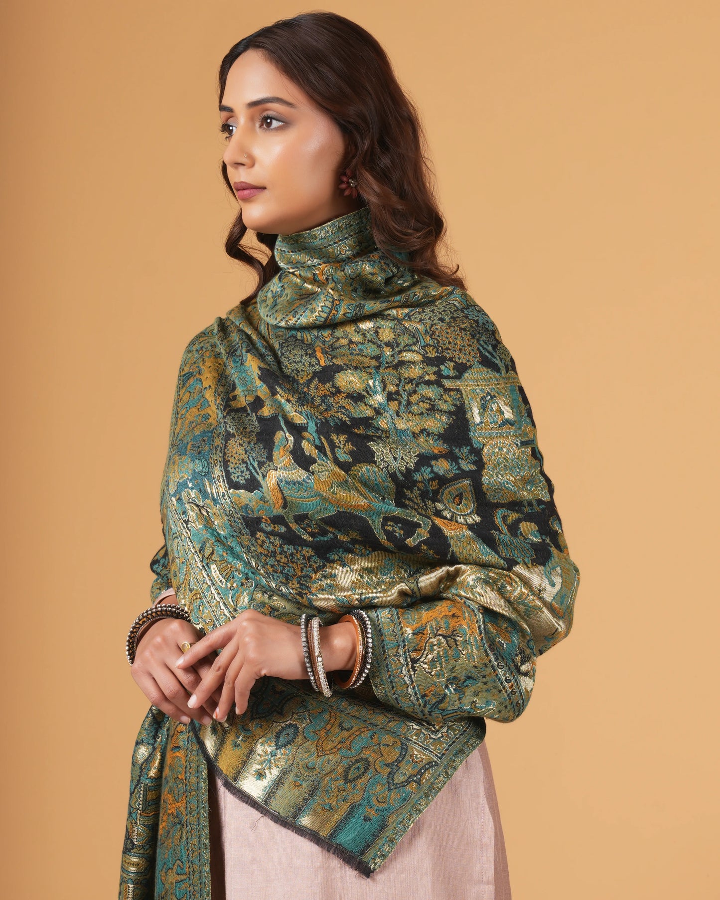 Zari Woolen Shawl