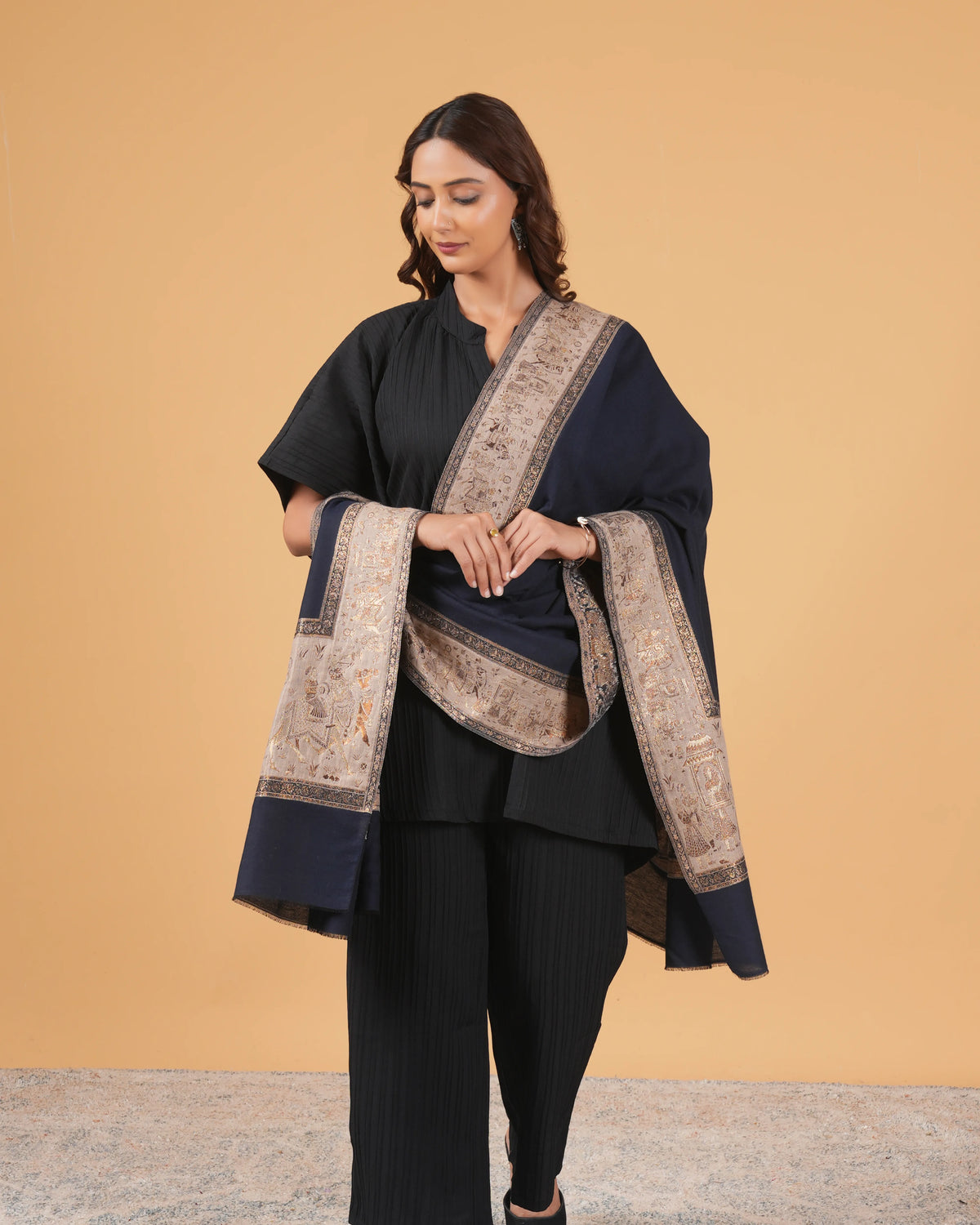 Zari Woolen Shawl